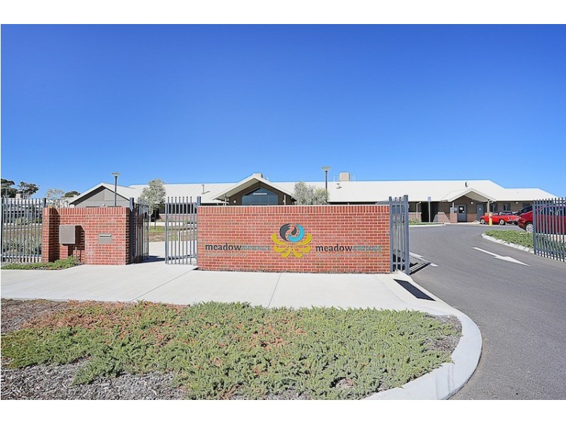 6 Oakmont Avenue, Meadow Springs WA 6210