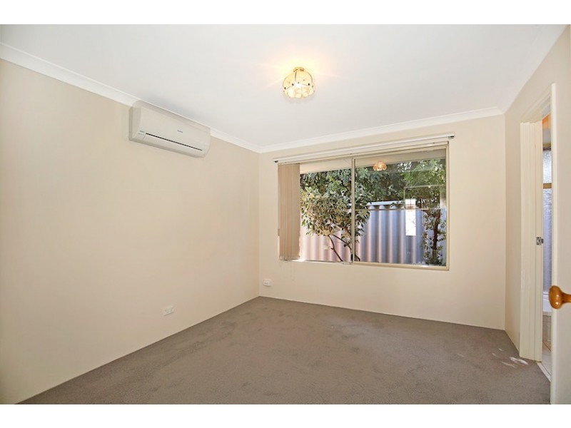 Unit 2, 2 Hobley Street, Mandurah WA 6210