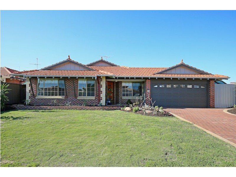 3 Cuvier Place, San Remo WA 6210