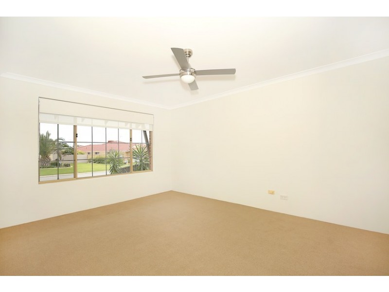 3 Cuvier Place, San Remo WA 6210