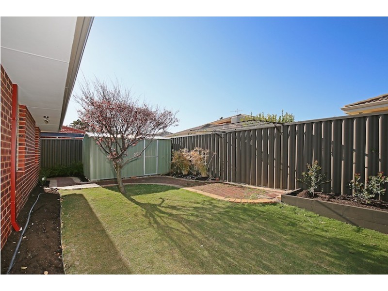 3 Cuvier Place, San Remo WA 6210