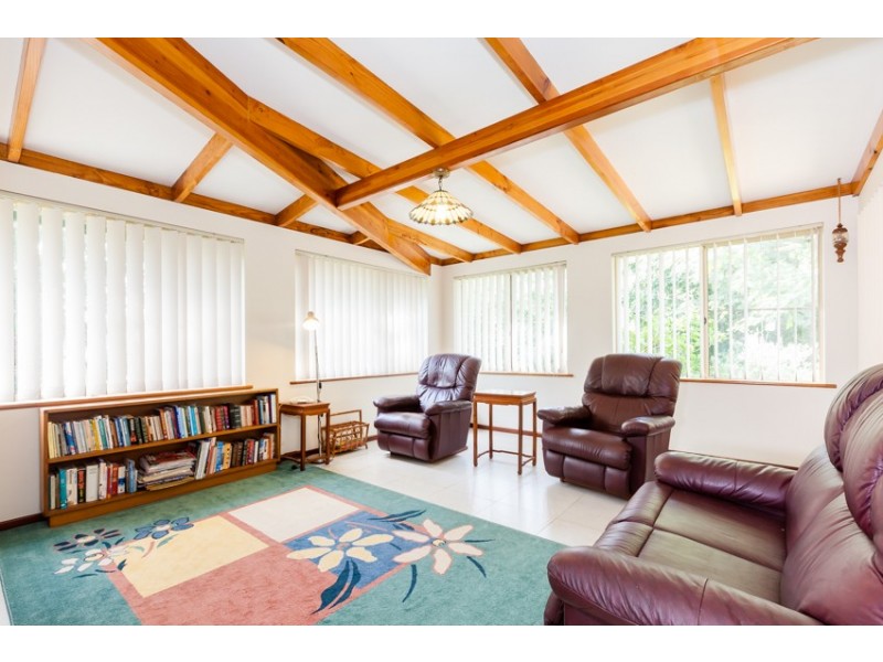 27 Nutbush Avenue, Falcon WA 6210