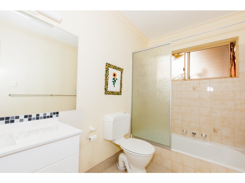 27 Nutbush Avenue, Falcon WA 6210