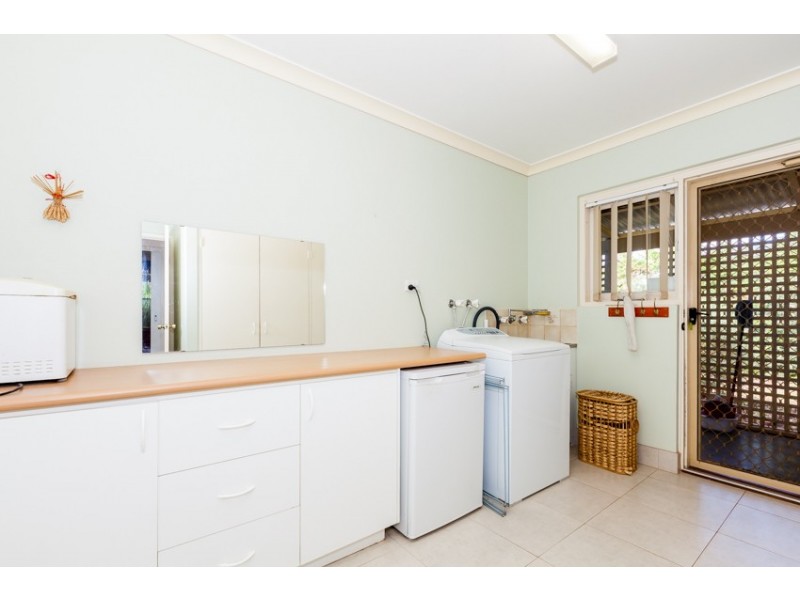 27 Nutbush Avenue, Falcon WA 6210