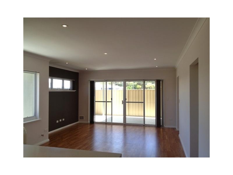 28 Kardan Loop, Falcon WA 6210