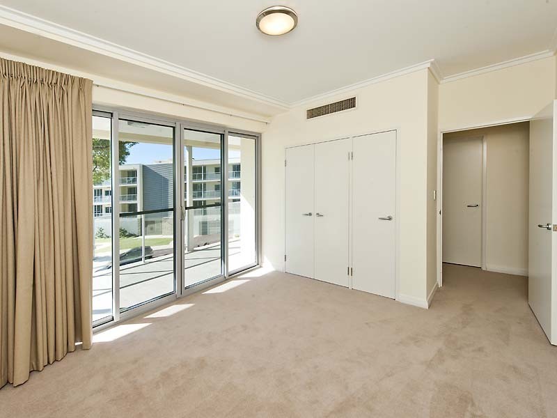 56/30 Sirrocco Drive, Erskine WA 6210