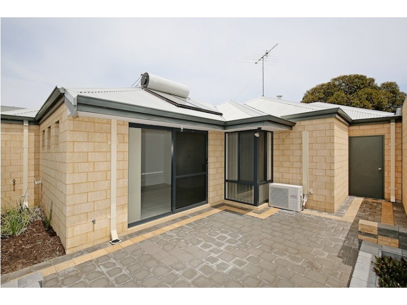 1B Hobley Street, Mandurah WA 6210