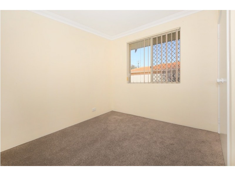 58 Mississippi Drive, Greenfields WA 6210