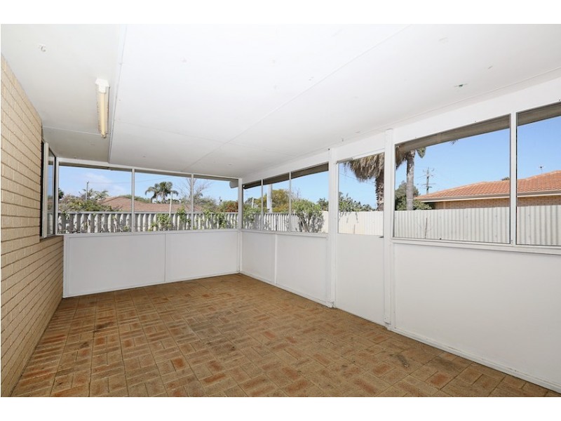 58 Mississippi Drive, Greenfields WA 6210