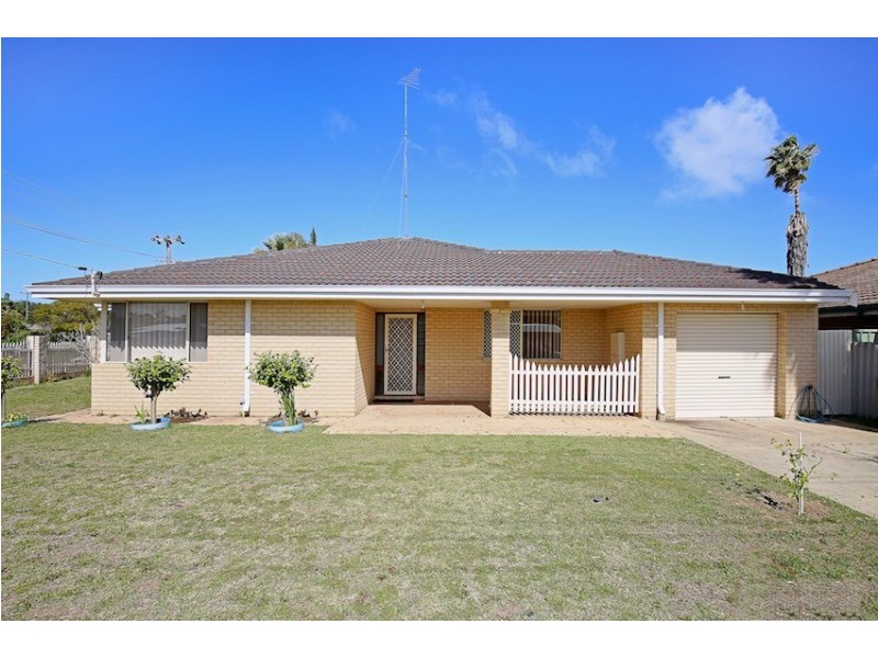 58 Mississippi Drive, Greenfields WA 6210