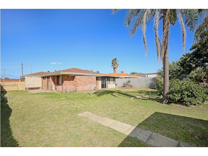 73 Mississippi Drive, Greenfields WA 6210