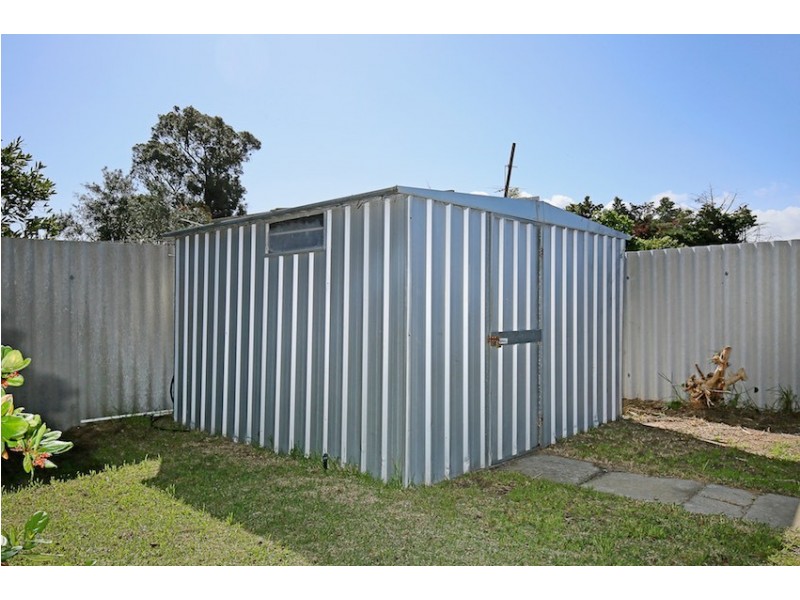 73 Mississippi Drive, Greenfields WA 6210