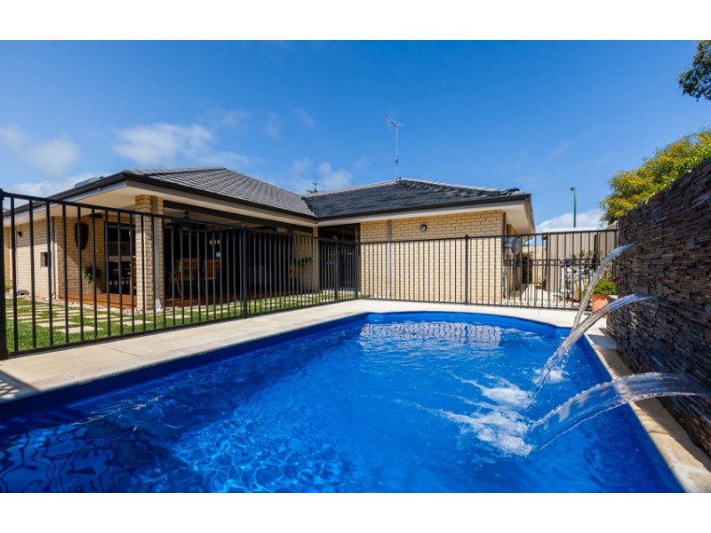 84 Flinders Street, Falcon WA 6210