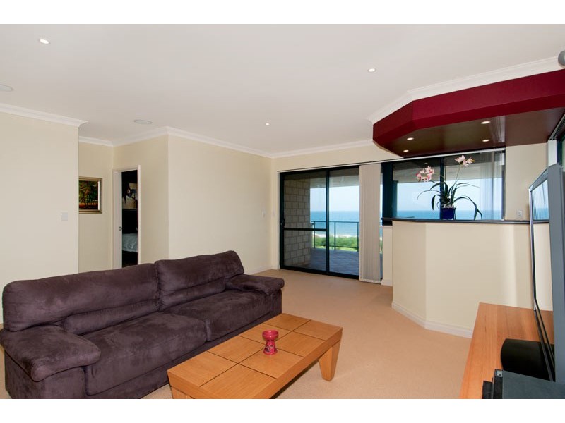 11 Sandy Cove, Halls Head WA 6210