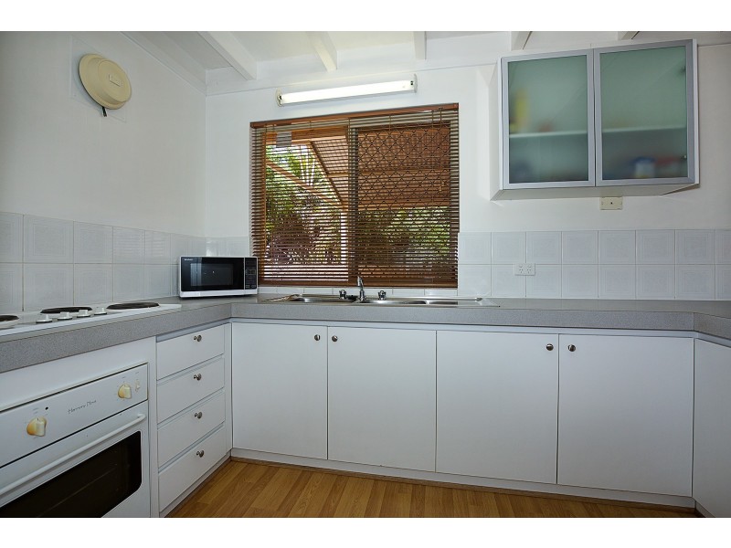 4B Magnolia Rise, Halls Head WA 6210