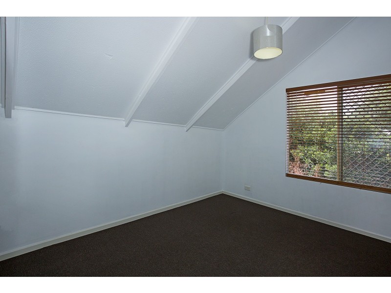 4B Magnolia Rise, Halls Head WA 6210