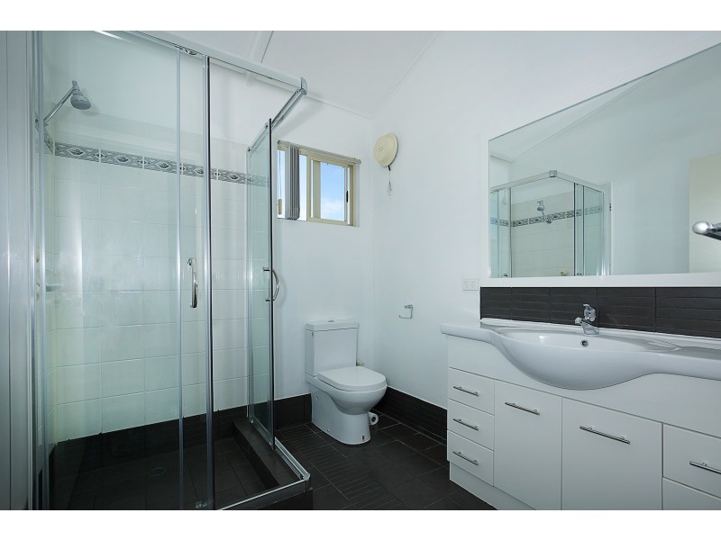 4B Magnolia Rise, Halls Head WA 6210