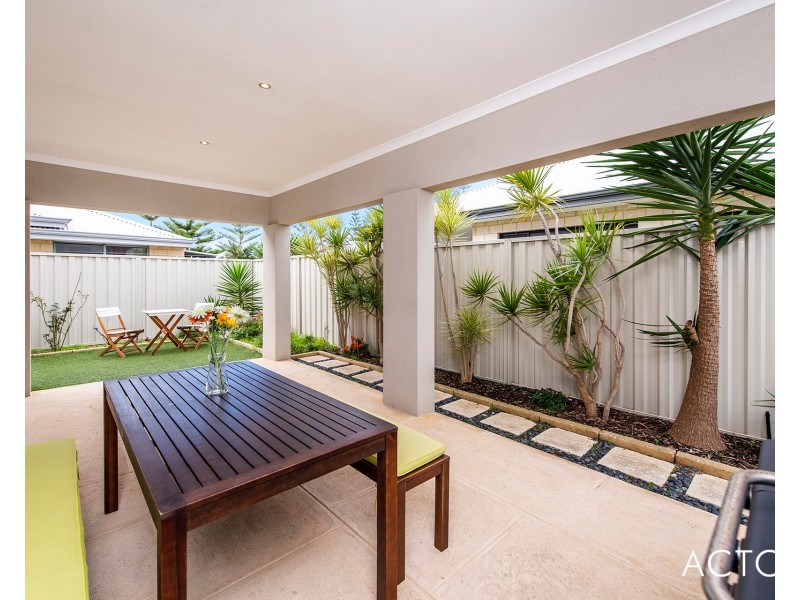 21 Gold Ridge, Wannanup WA 6210