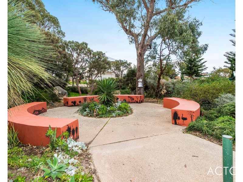 21 Gold Ridge, Wannanup WA 6210