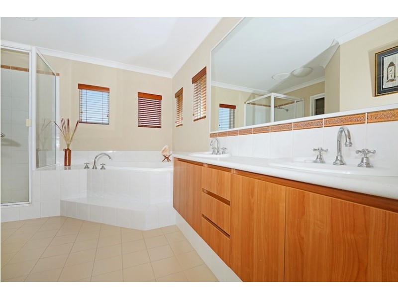 3 Katinka Retreat, Dudley Park WA 6210