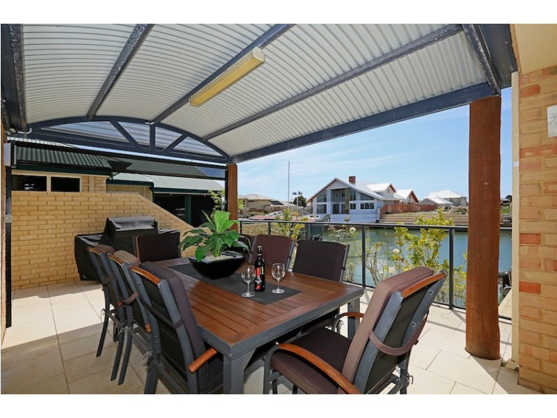 3 Katinka Retreat, Dudley Park WA 6210