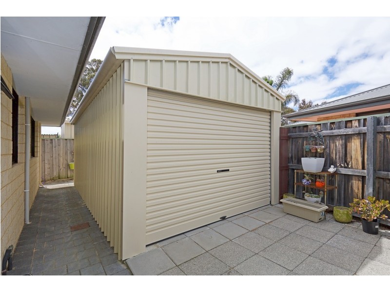 60 Chatsworth Drive, Erskine WA 6210