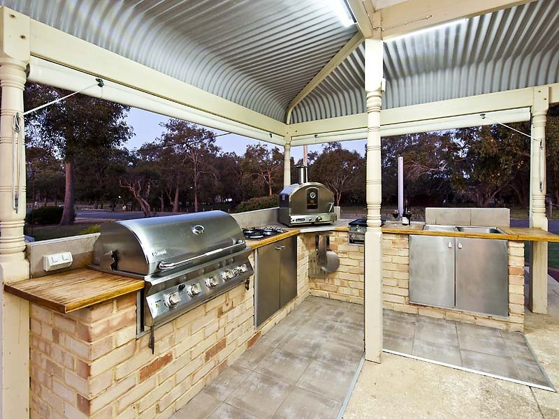 9 Norton Avenue, Mandurah WA 6210