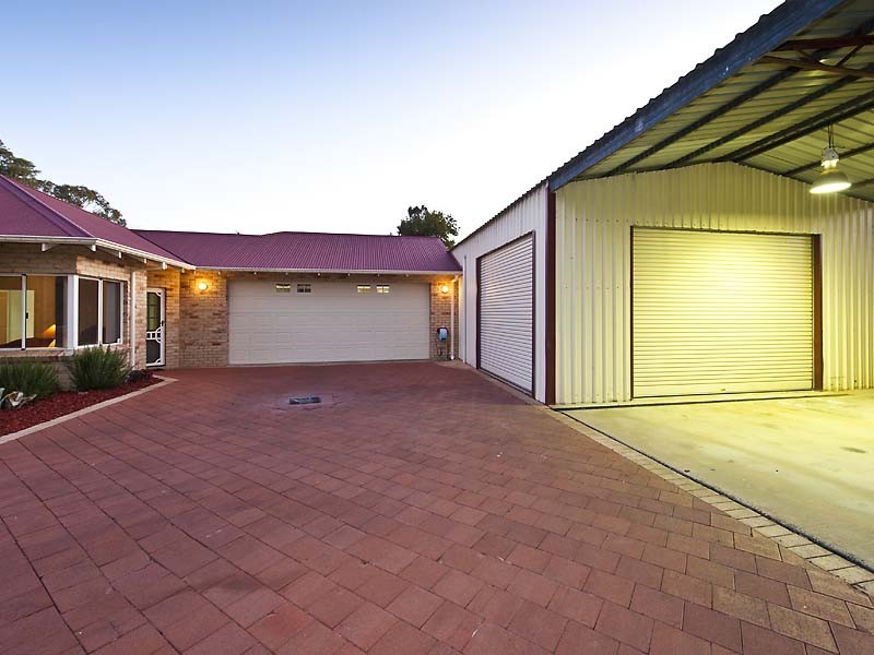 9 Norton Avenue, Mandurah WA 6210