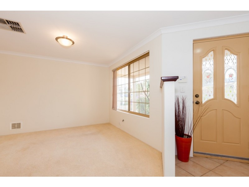 38 Mariners Cove Drive, Dudley Park WA 6210