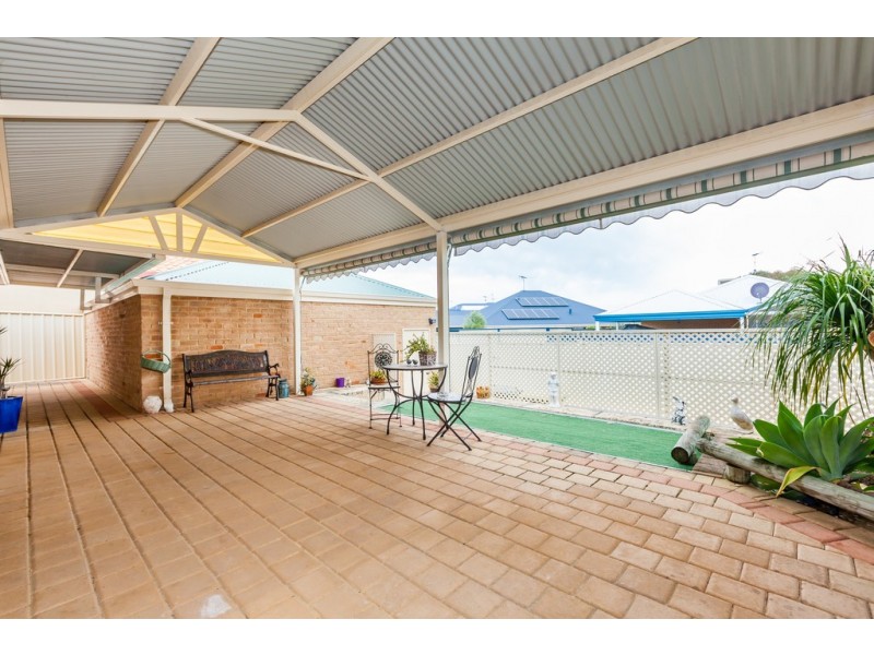38 Mariners Cove Drive, Dudley Park WA 6210