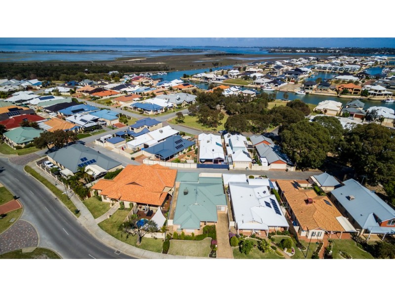 38 Mariners Cove Drive, Dudley Park WA 6210