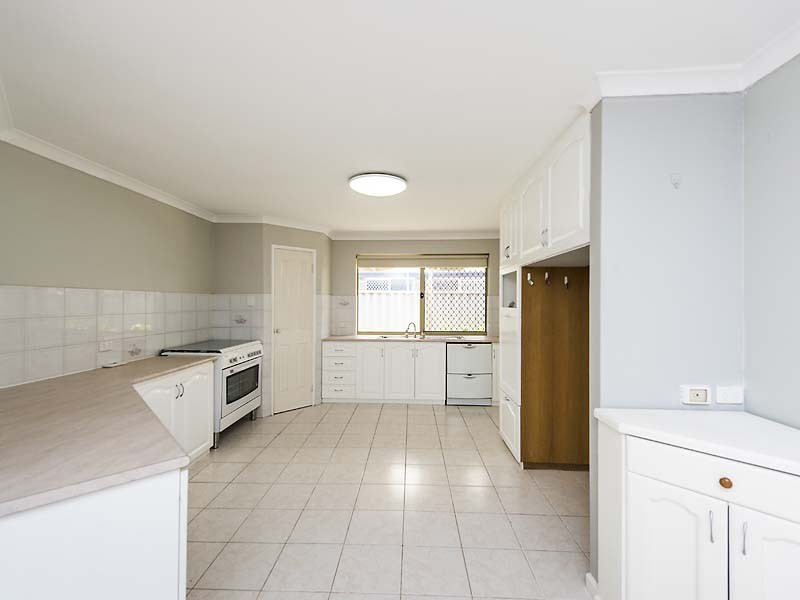 7 Kedron Place, Greenfields WA 6210