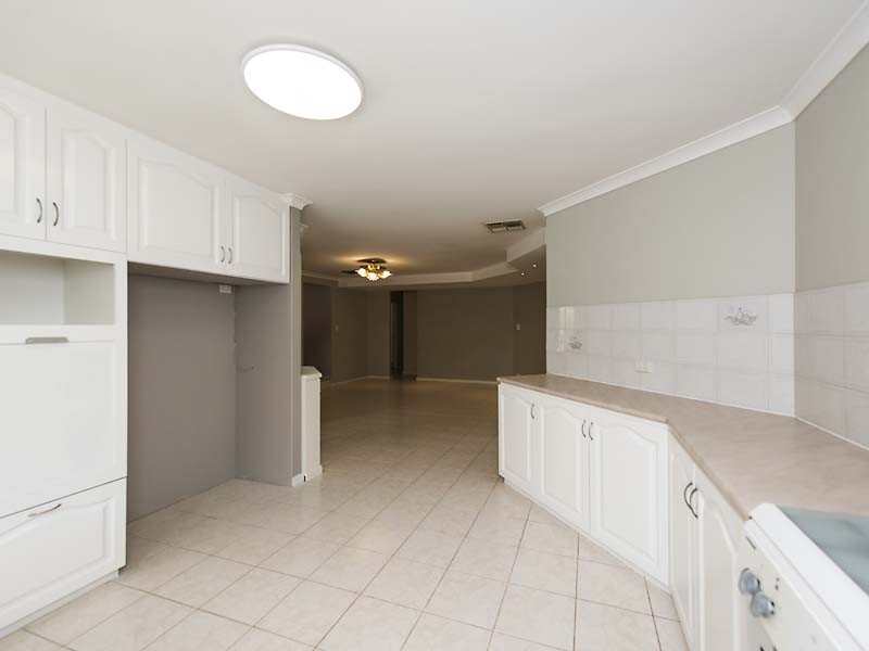 7 Kedron Place, Greenfields WA 6210