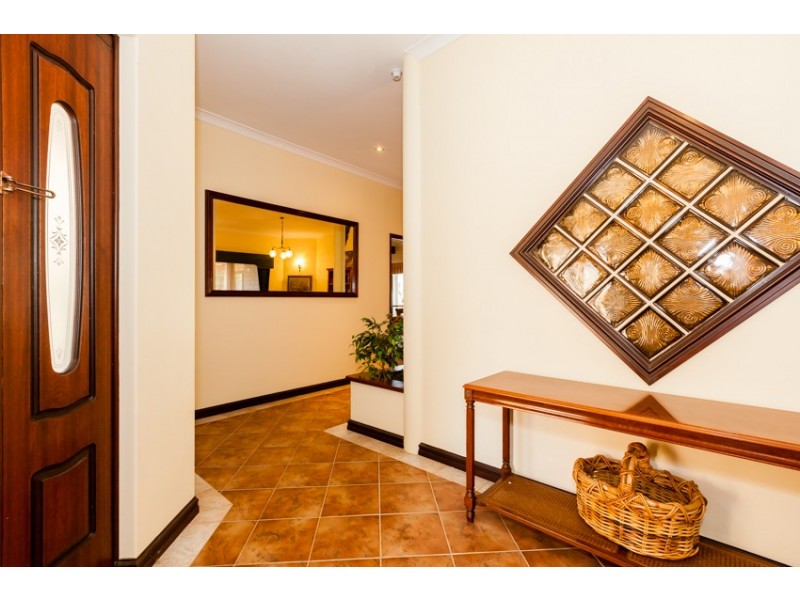 111 Leslie Street, Mandurah WA 6210