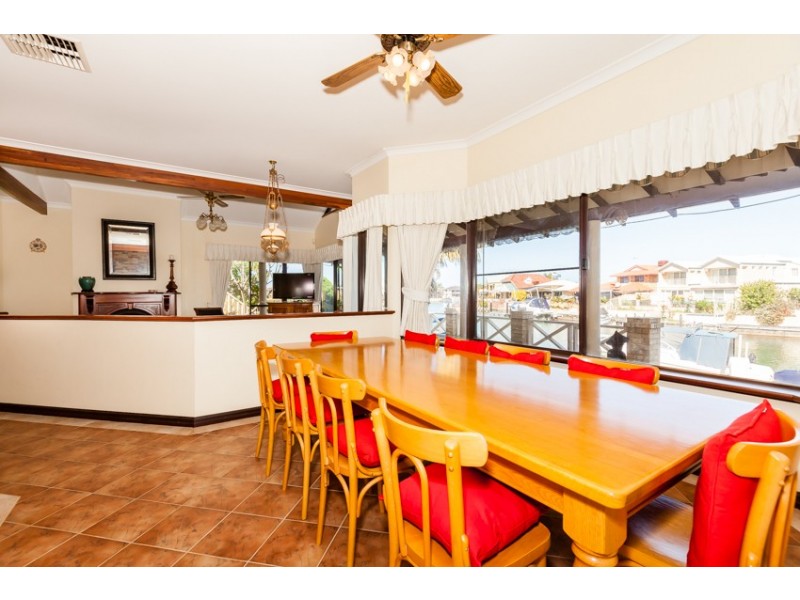 111 Leslie Street, Mandurah WA 6210