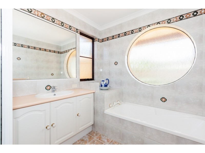 111 Leslie Street, Mandurah WA 6210