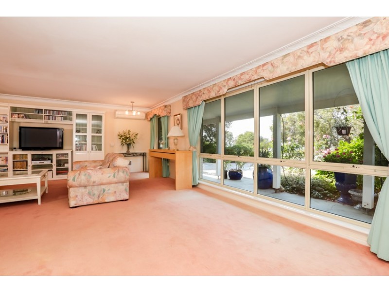 20 Peel Parade, Coodanup WA 6210