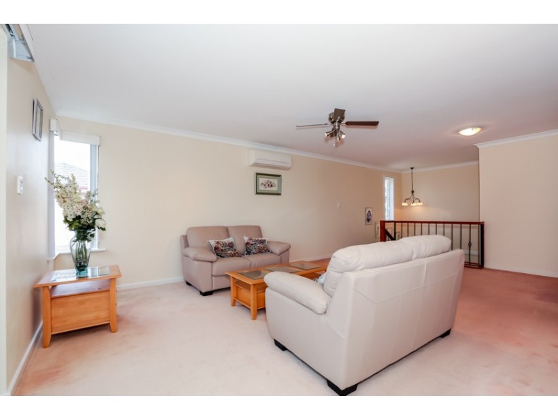 20 Peel Parade, Coodanup WA 6210