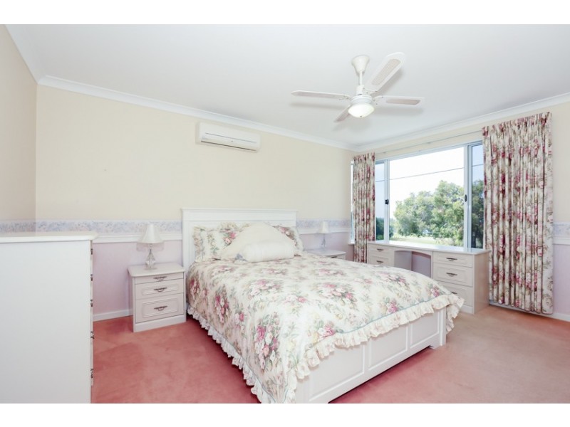 20 Peel Parade, Coodanup WA 6210