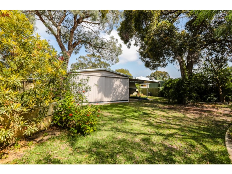 20 Peel Parade, Coodanup WA 6210