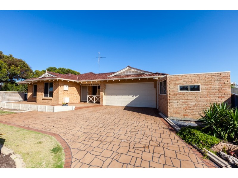 1/32 Caravel Way, Halls Head WA 6210