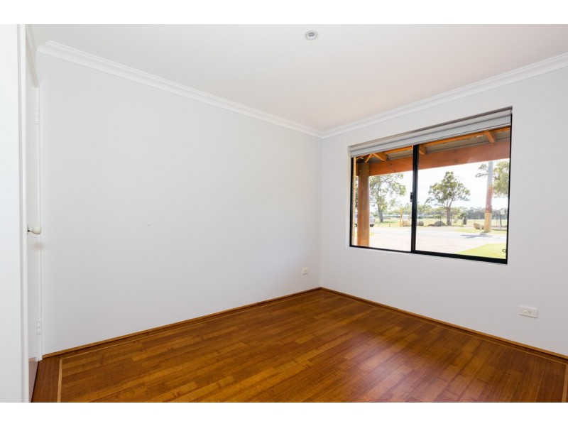 9 Merlin Street, Falcon WA 6210