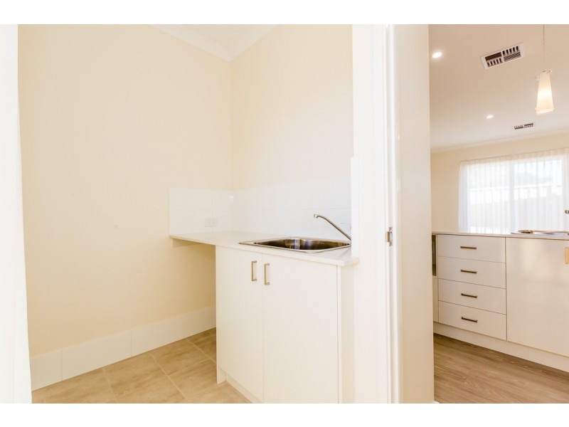 19 Encourage Loop, Dudley Park WA 6210