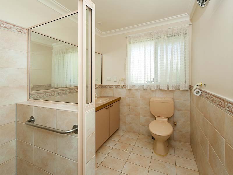 10 Oakleigh Drive, Erskine WA 6210