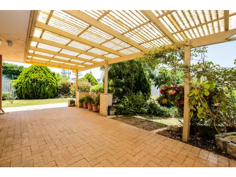 5 Fontana Court, Greenfields WA 6210