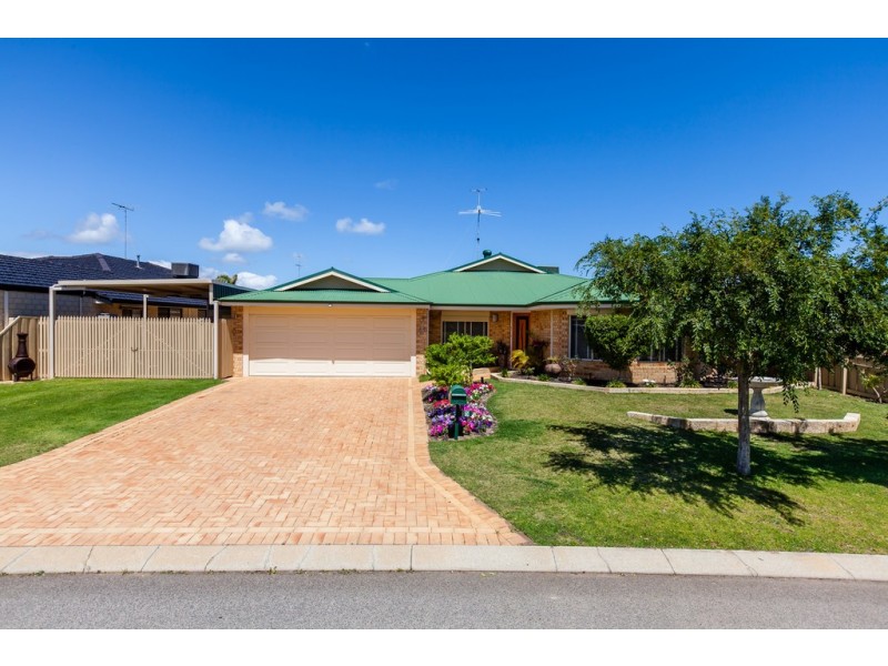 15 Castaway Cove, Halls Head WA 6210