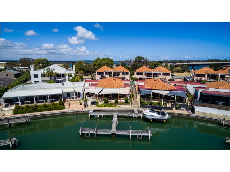 48 Waterside Drive, Mandurah WA 6210