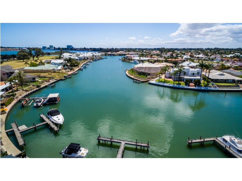 48 Waterside Drive, Mandurah WA 6210