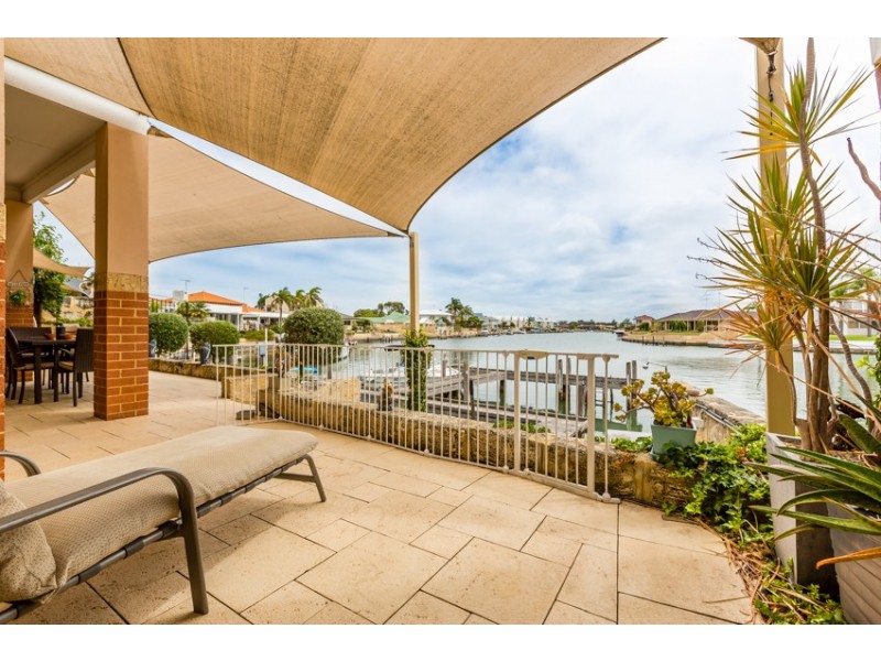 48 Waterside Drive, Mandurah WA 6210