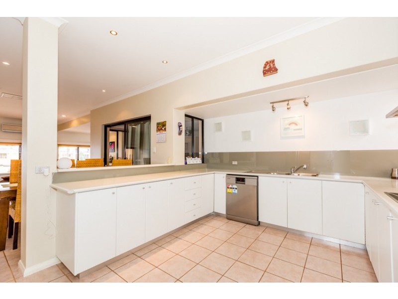 48 Waterside Drive, Mandurah WA 6210